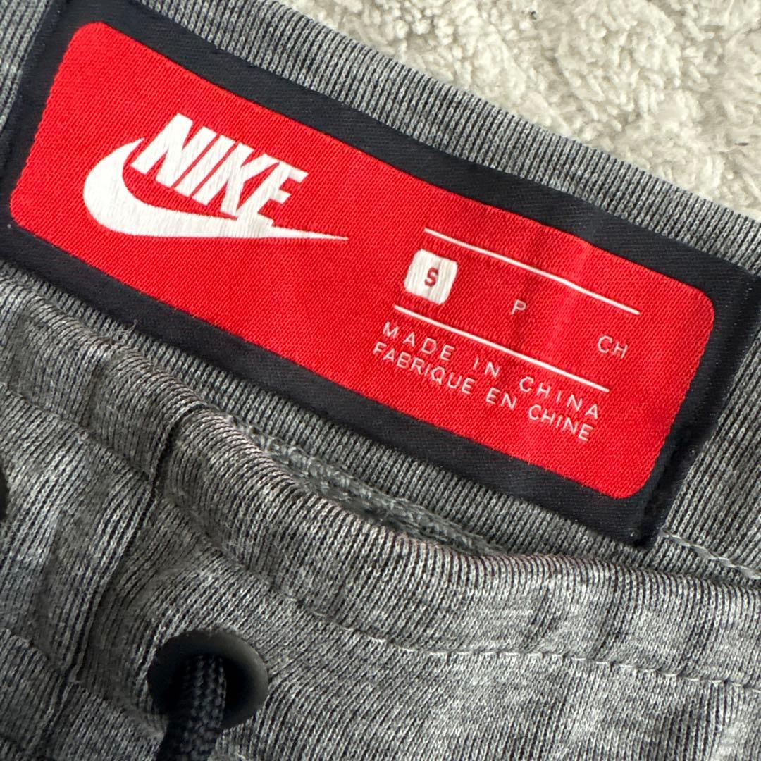 ［廃盤］NIKEテックフリース　セットアップ　Sサイズ