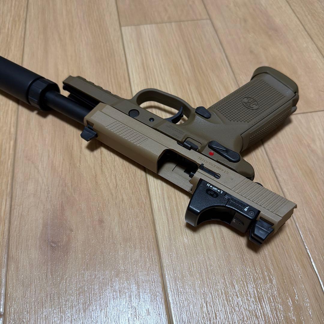東京マルイ FNX-45 タクティカル .45 ACP ガスブローバック
