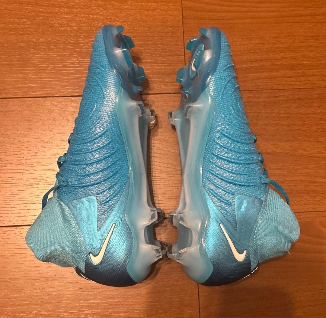 【新品未使用】NIKE PHANTOM LUNA Ⅱ ELITE FG 青