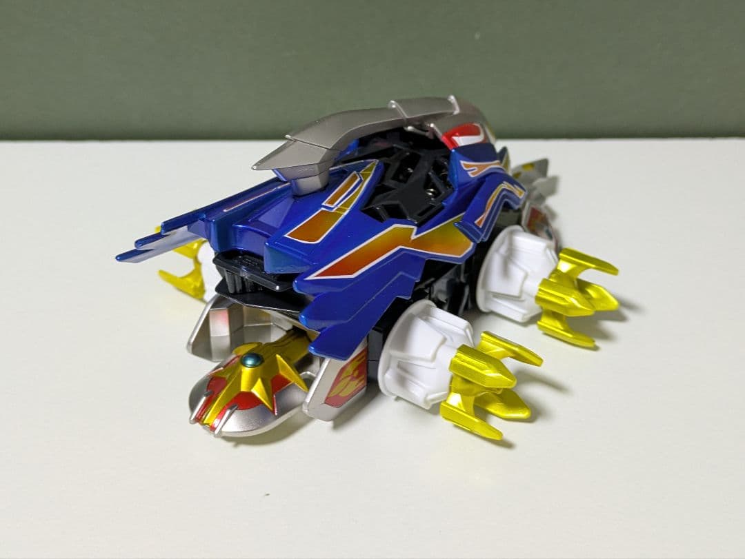 クラッシュギア　ガルダフェニックス　全塗装
