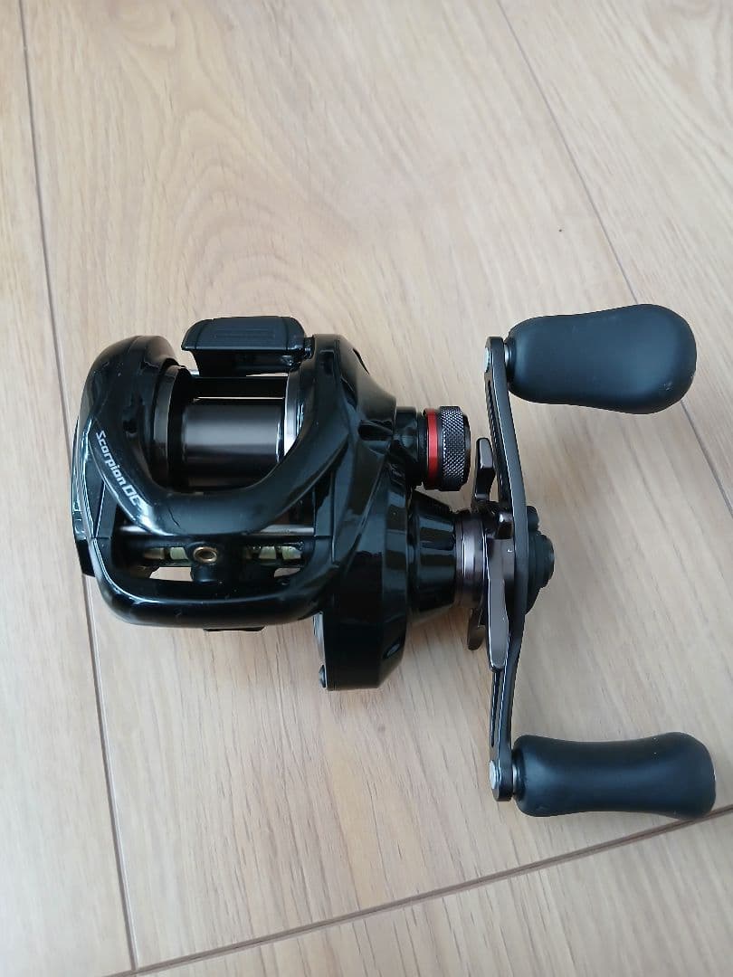 17スコーピオンDC101HG ベイトリール