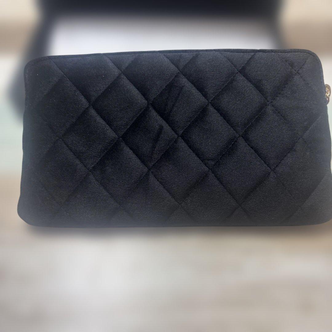 CHANEL マテリアル ベルベット ポータブルメイクアップバッグ ノベルティ