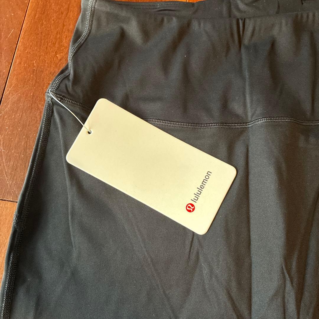 祝日セール 新品ルルレモンlululemon フレア ヨガパンツ ハイウエスト6