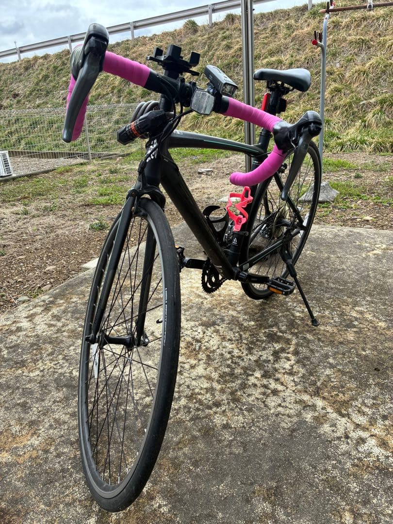 スポーツバイク ロードバイク　クロスバイク　定価12万円ランク　Bianchi