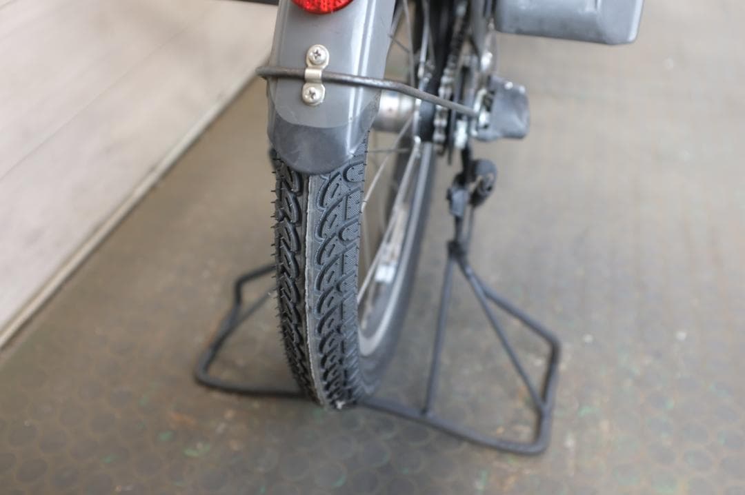 電動自転車BS BIKKE２　20インチ　3段　8.7Ah充電器あり