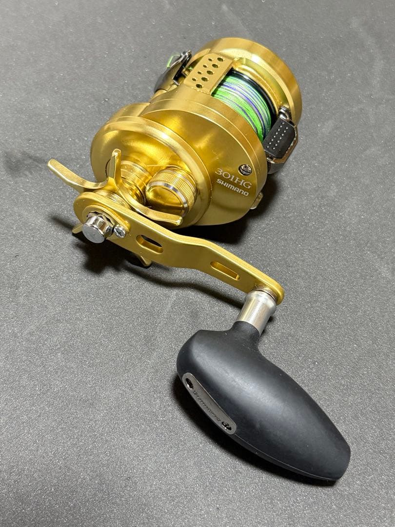 シマノ　オシアコンクエスト301HG 左巻き　超美品