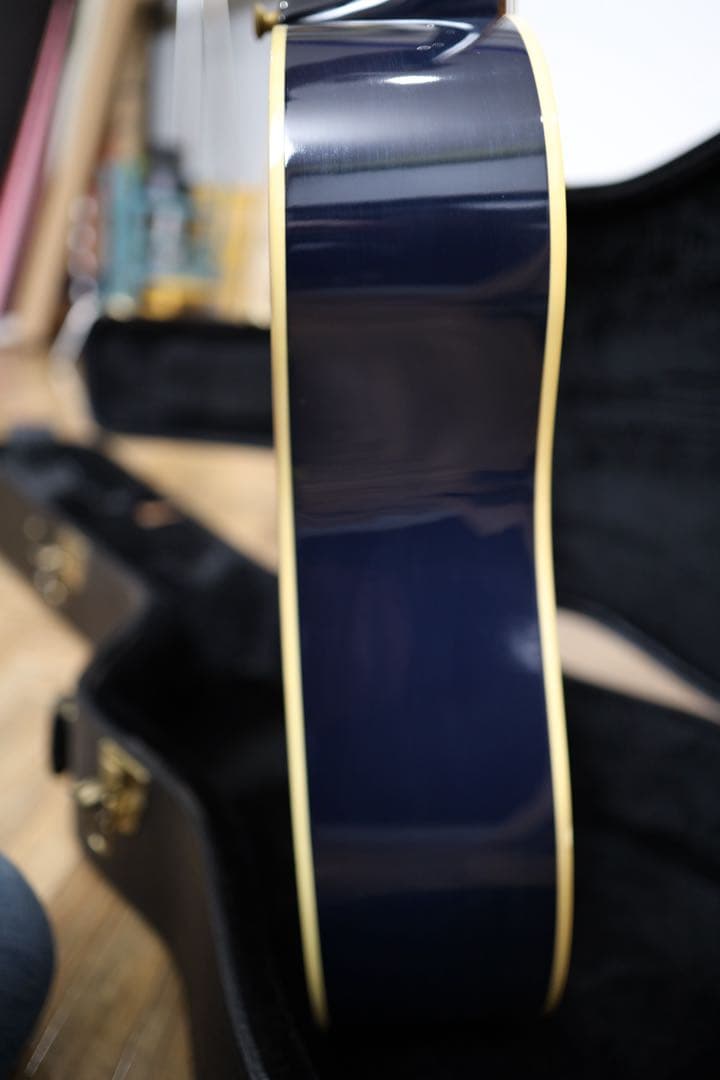 【希少】Gibson Custom Shop J-45 Navy Blue