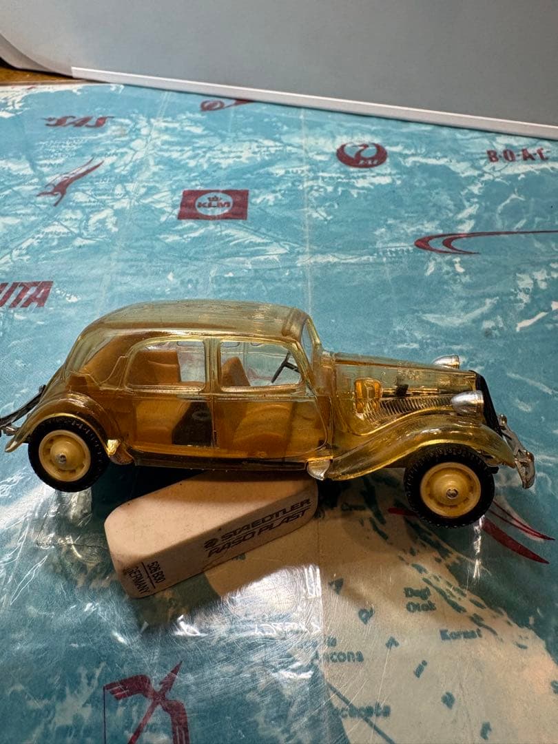 ソリド　solido シトローエン15six. 1/43 スケルトン