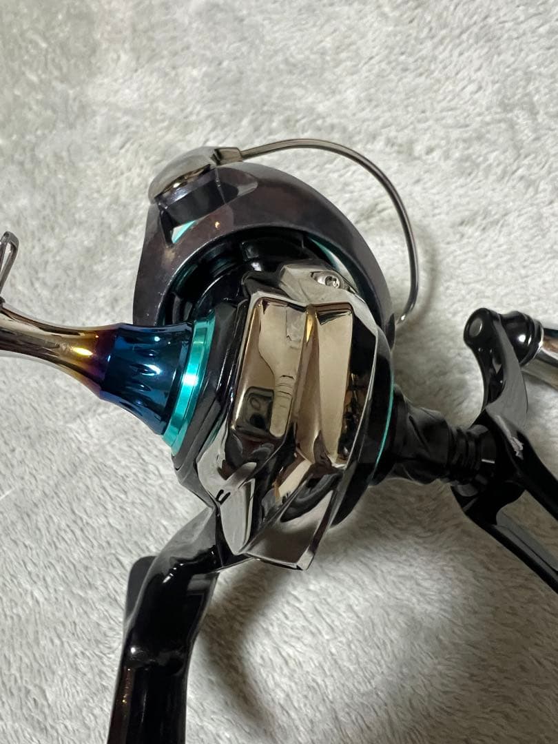 ダイワエメラルダススピニングリールRX LT2500S ブラック/グリーン