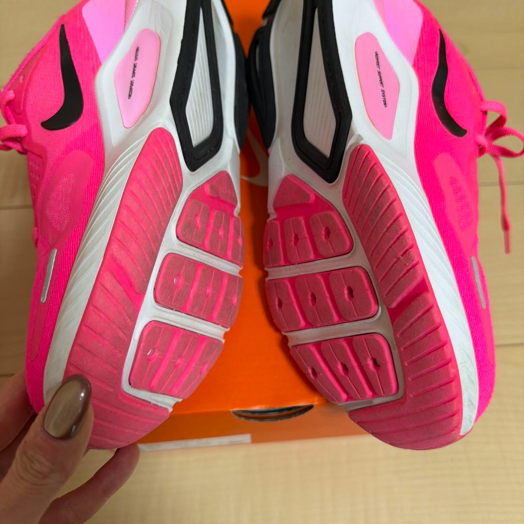 NIKE STRUCTURE 26 ピンク　25.5cm