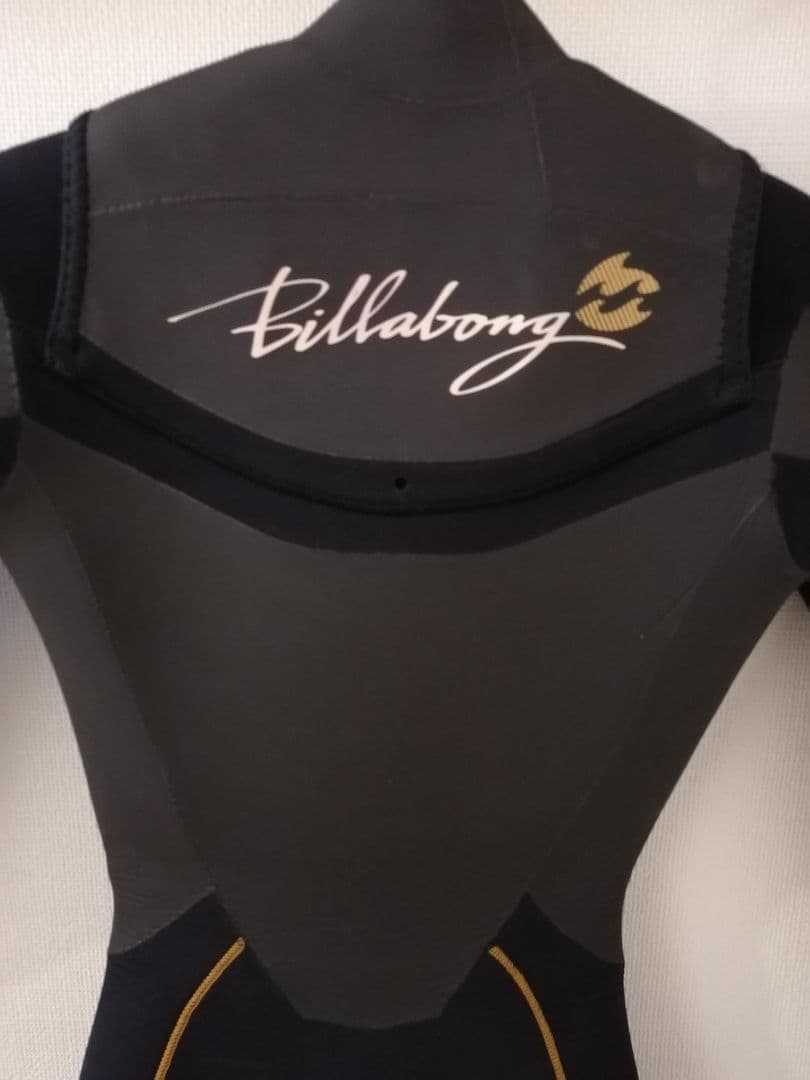 billabong ウェットスーツ セミドライ レディース
-5mm レディース