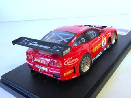 特価 Mistral (1/43) フェラーリ 575GTC