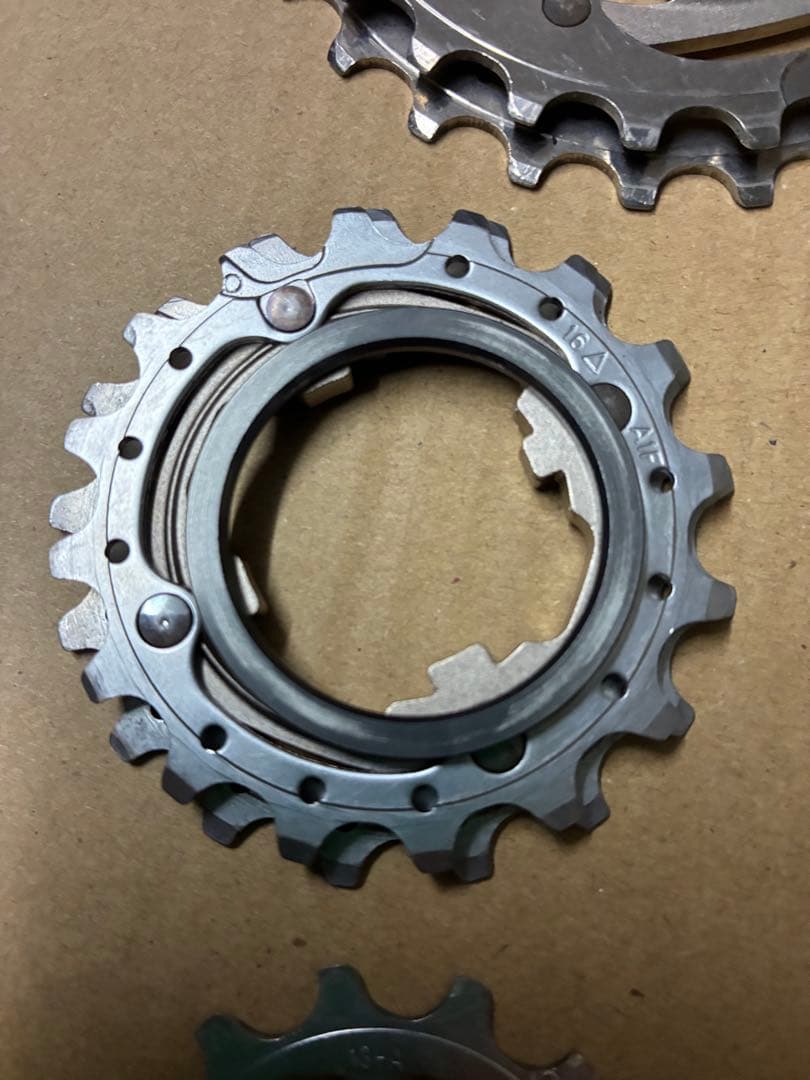 Campagnolo RECORD スプロケット 10S 12-25T