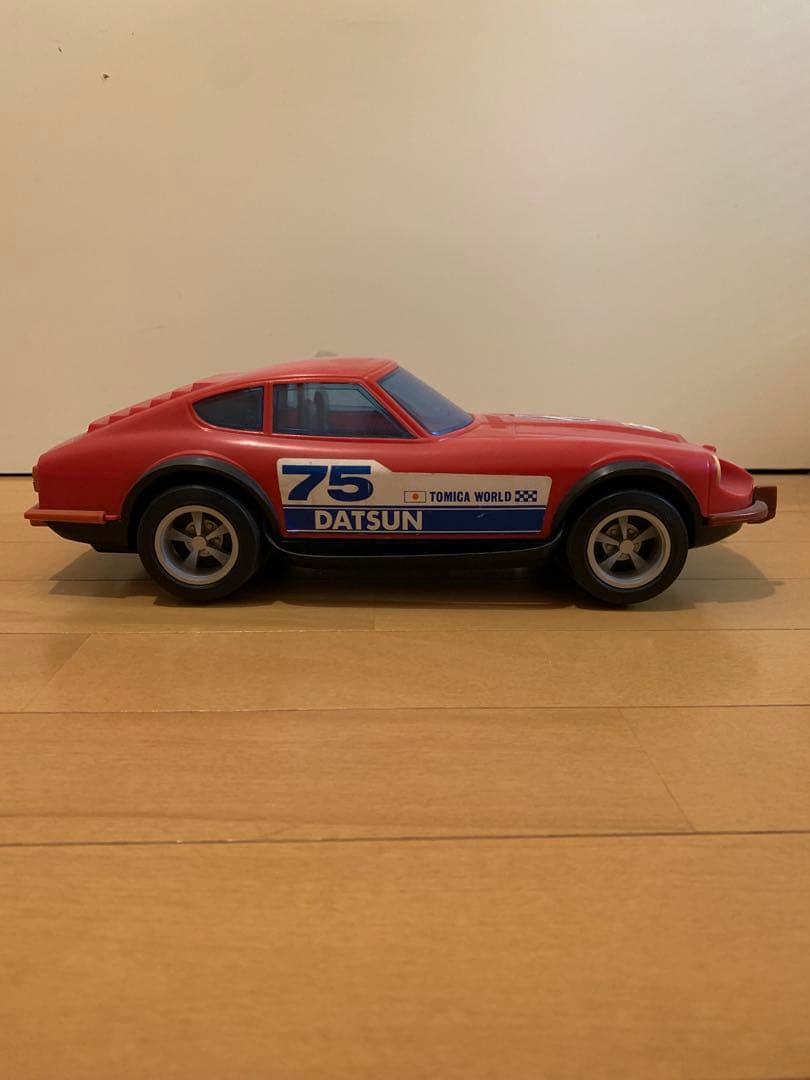 トミカ　ミニカー収納　DATSUN フェアレディZ