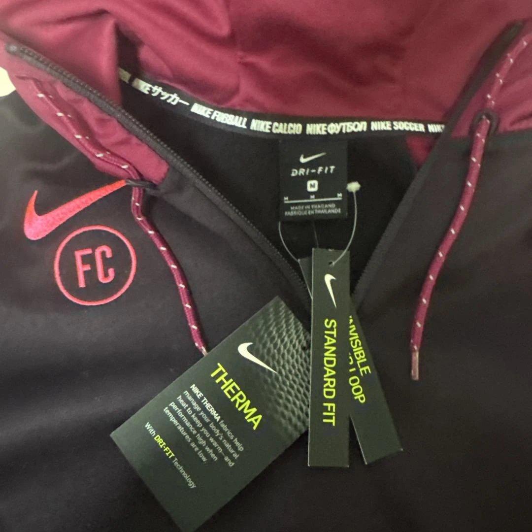 Nike FC Therma フーディ Mサイズ ダークパープル　パーカー
