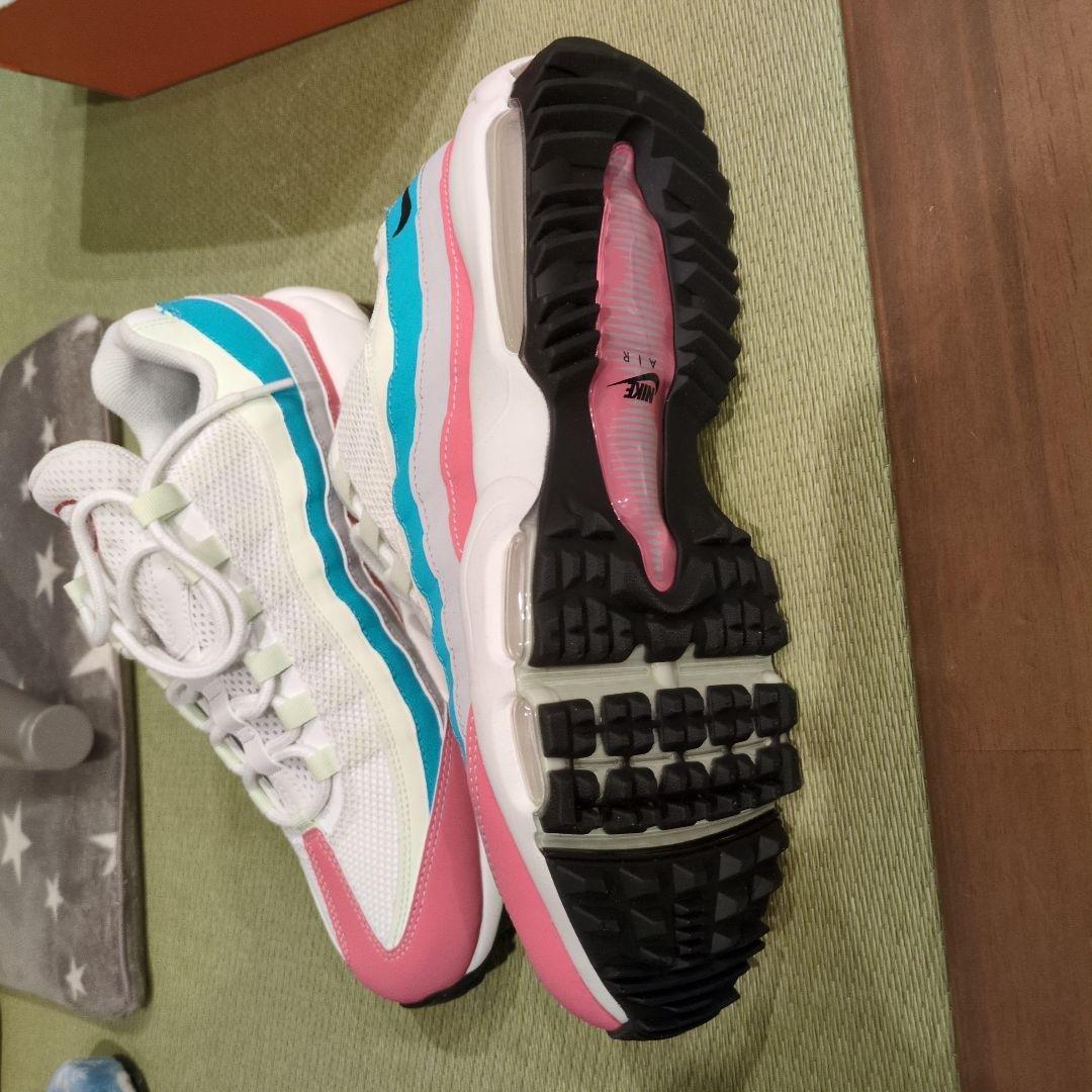 Nike Air Max 95g ホワイト/ピンク/ブルー