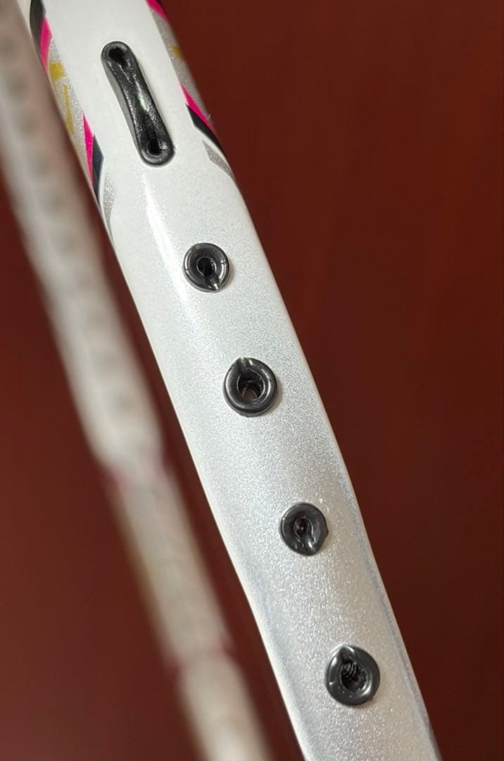 ヨネックス　ボルトリック30