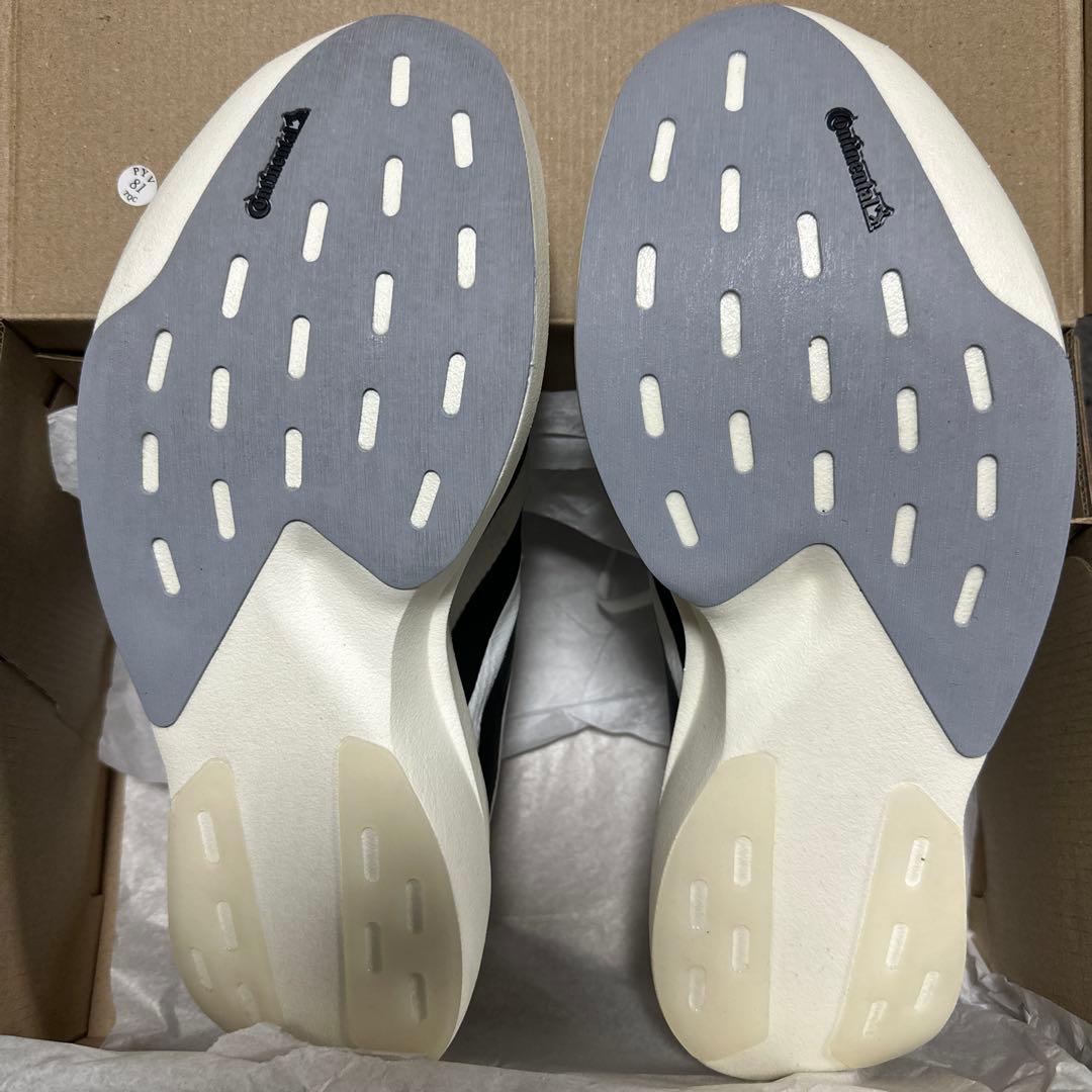 新品未使用　adidas evo sl 27㎝