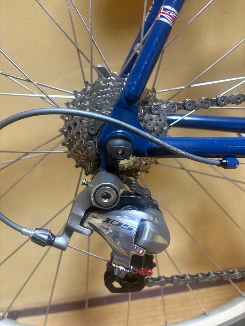 『手渡し限定』ロードバイクRaleigh Shimano 105搭載 700C