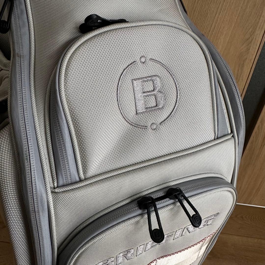 美品 BRIEFING CR-3 キャディバッグ シルバー ブリーフィング