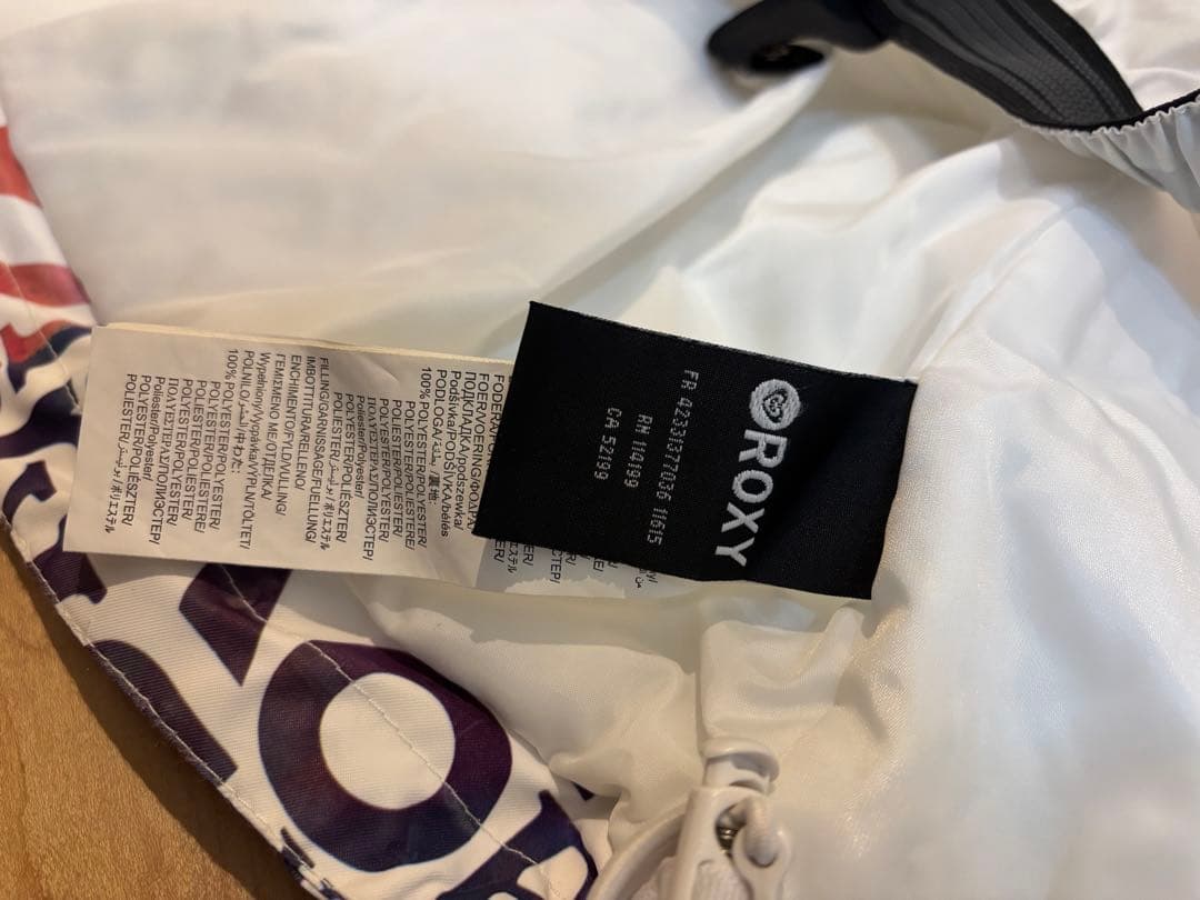 美品☆　ROXY上下セット　スノーボードウェア