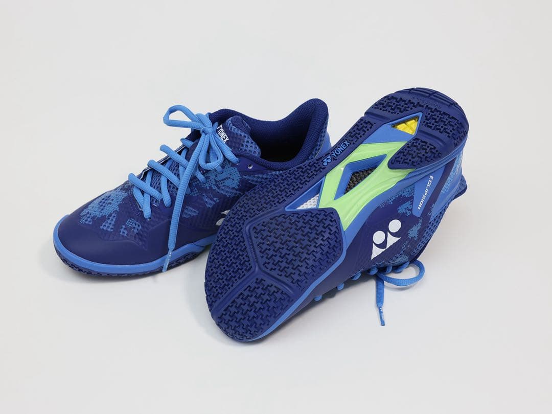 YONEX バドミントンシューズ 青色/緑色　24.0cm