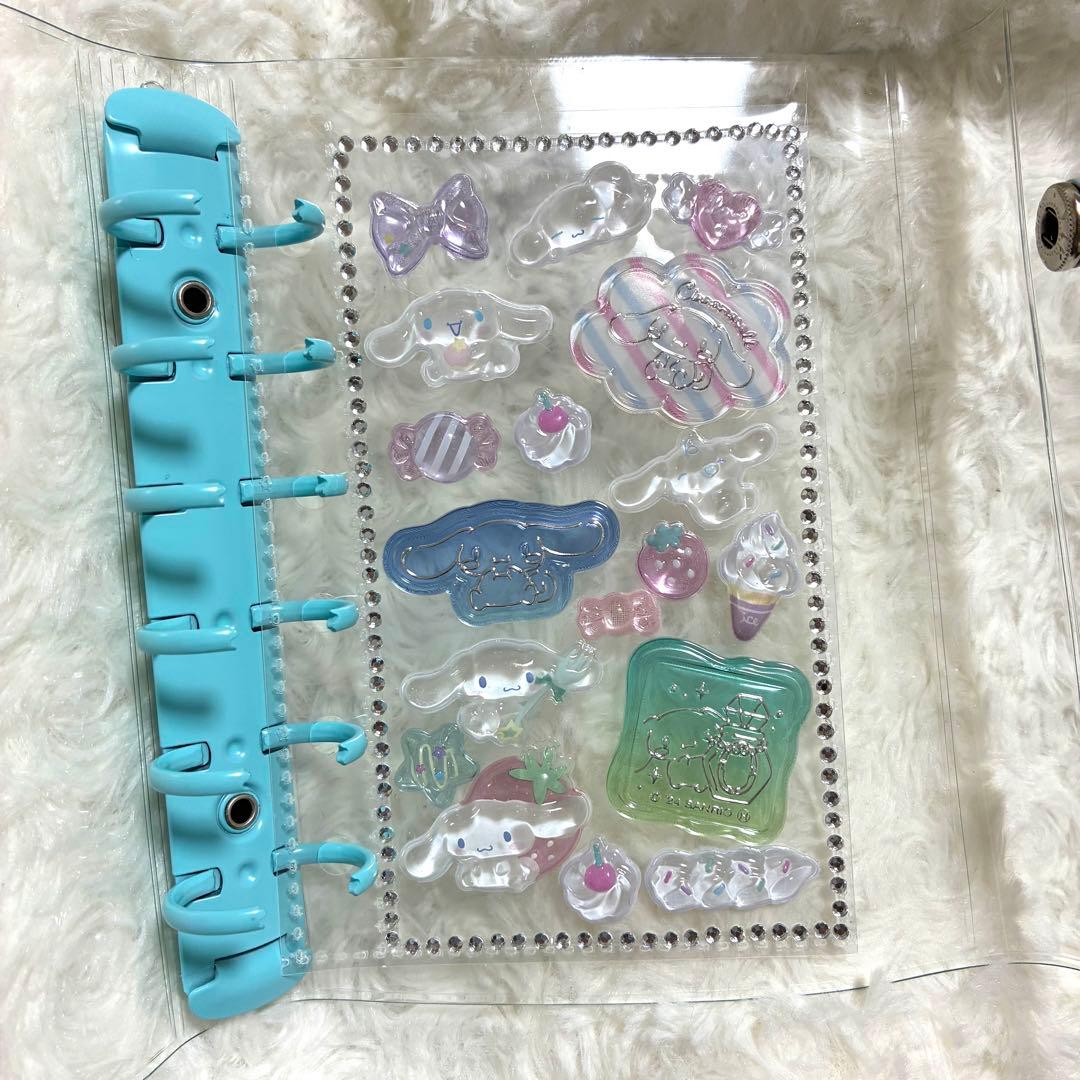 正規品　シール帳　完成品　サンリオ　シナモン　ボンボンドロップ　うるちゅるシール