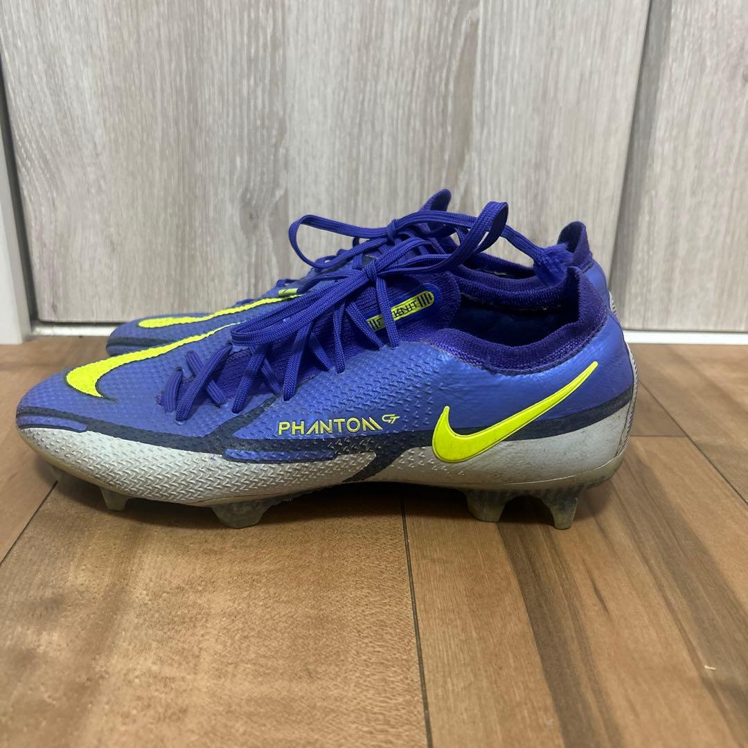 NIKE ファントムGT FG 25cm