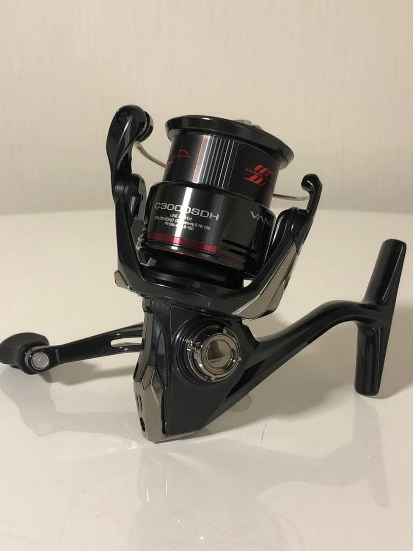 新品　シマノ(SHIMANO) 24ヴァンフォード C3000SDH