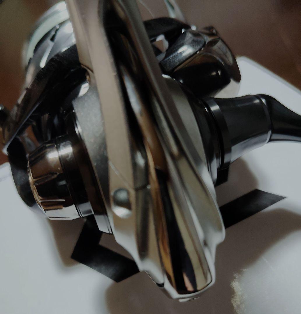 DAIWA　スピニングリール　ＣＡＬＤlＡ LT3000-ＣＸＨ