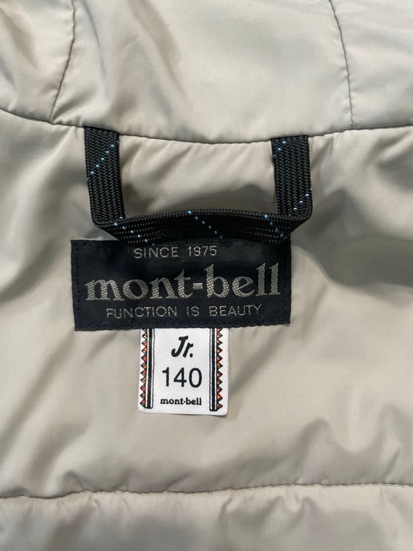 即発送可　mont-bell 子ども用スキーウェア 上下セット　140cm