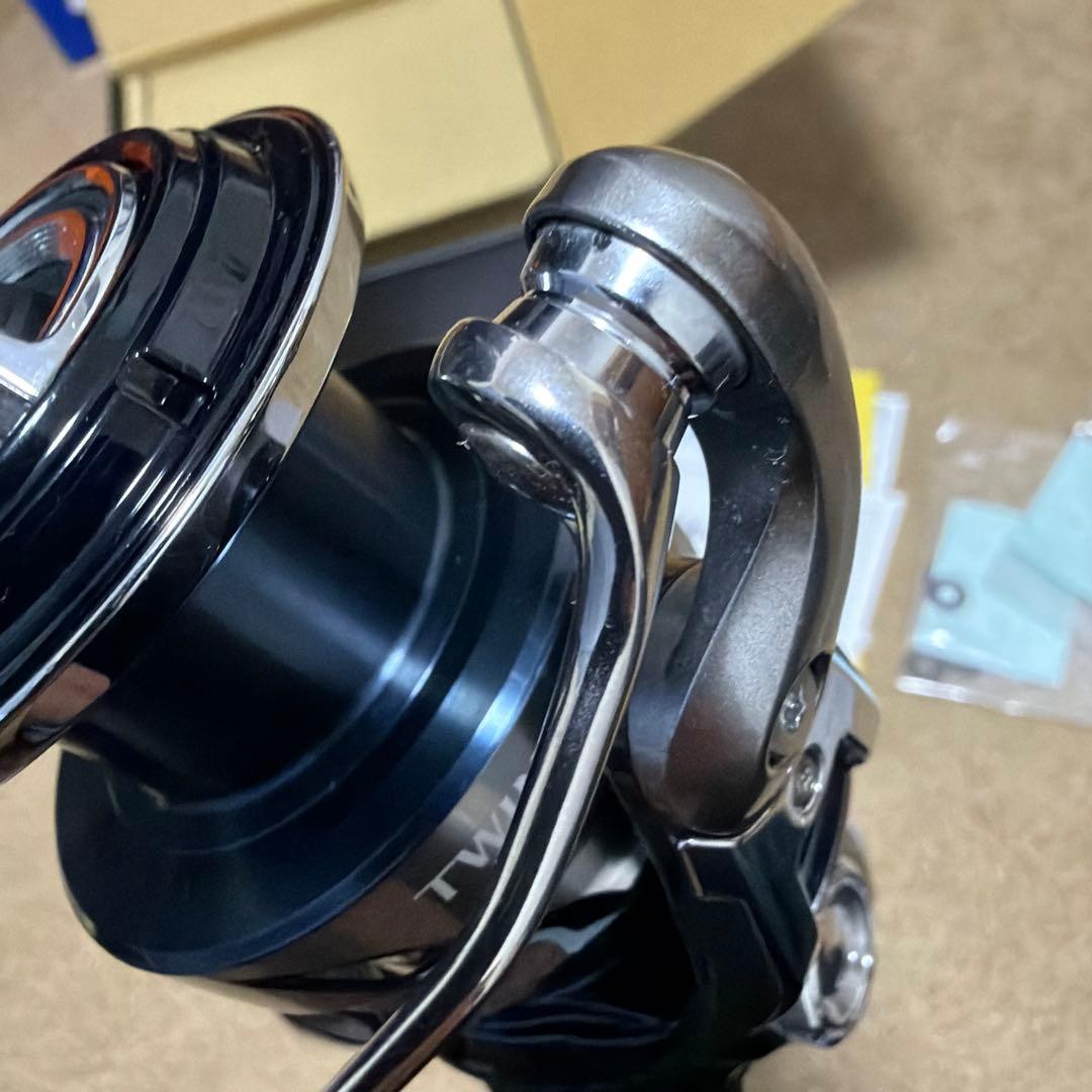 シマノ　21　ツインパワー SW6000HG スピニングリール