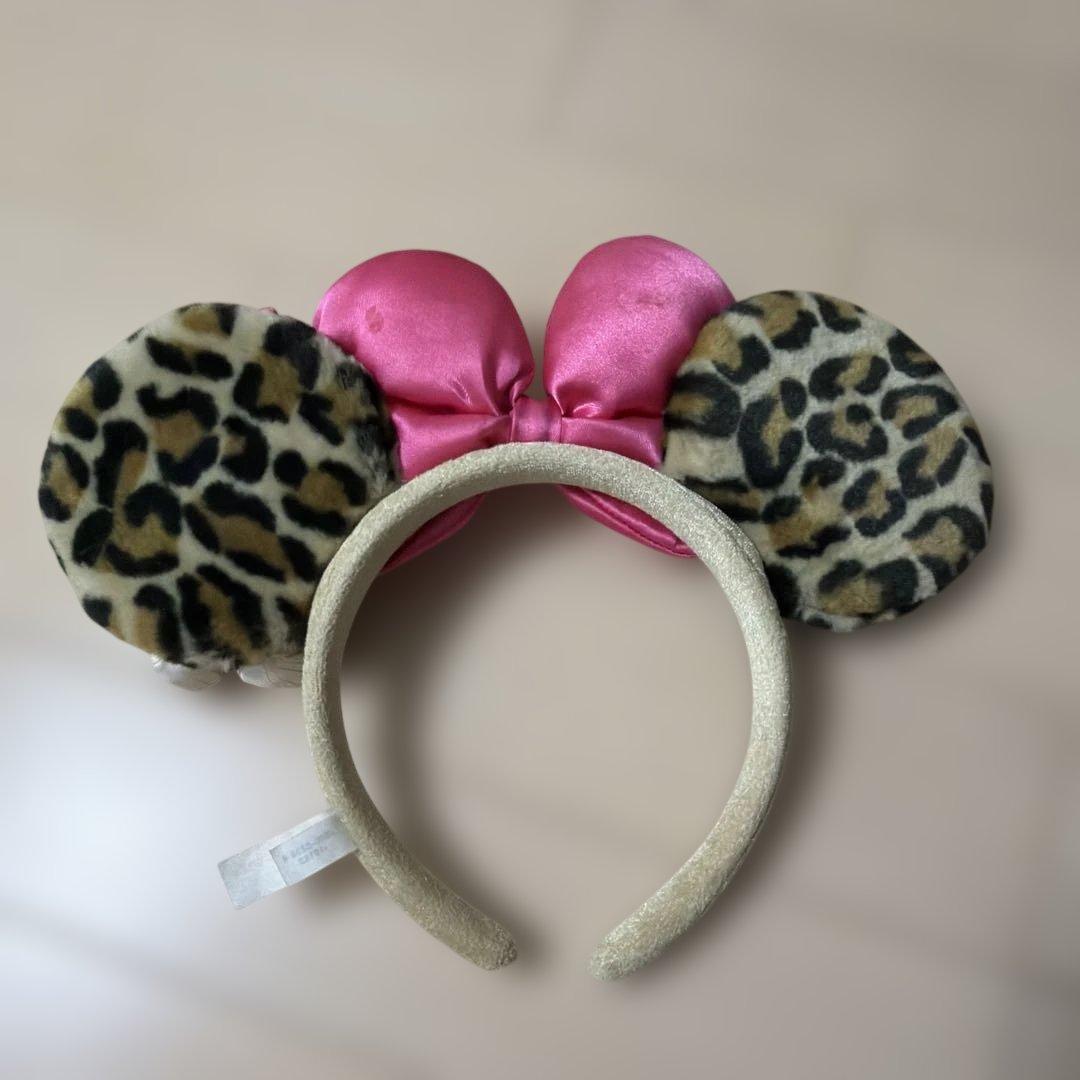 ディズニー　ヒョウ柄　カチューシャ　ミニーちゃん
