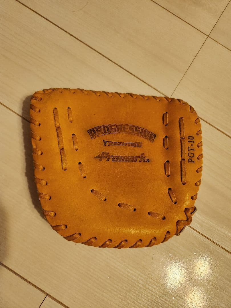 ほぼ新品　Pramark PGT-10 野球　板グローブ