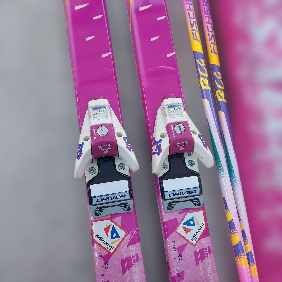 Salomon スキー板セット ピンク　ストックやケース付き