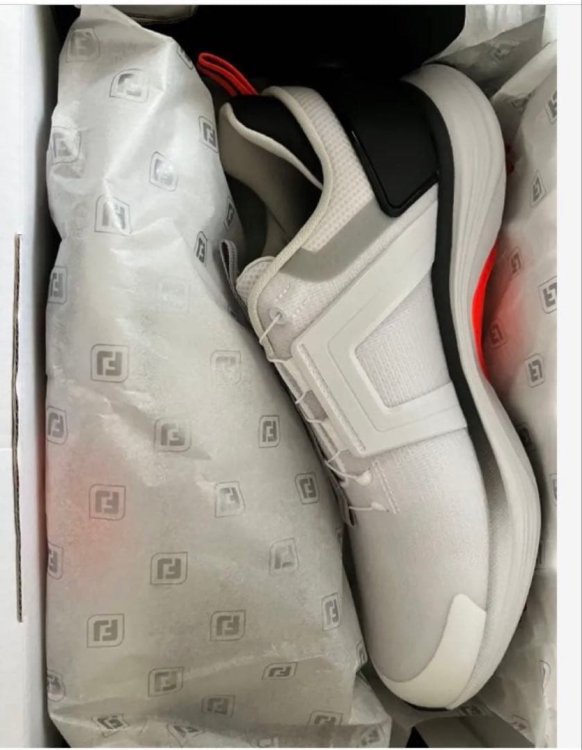 匿名配送　新品箱付きタグ有りFOOTJOY 男性用ゴルフシューズ 26センチ