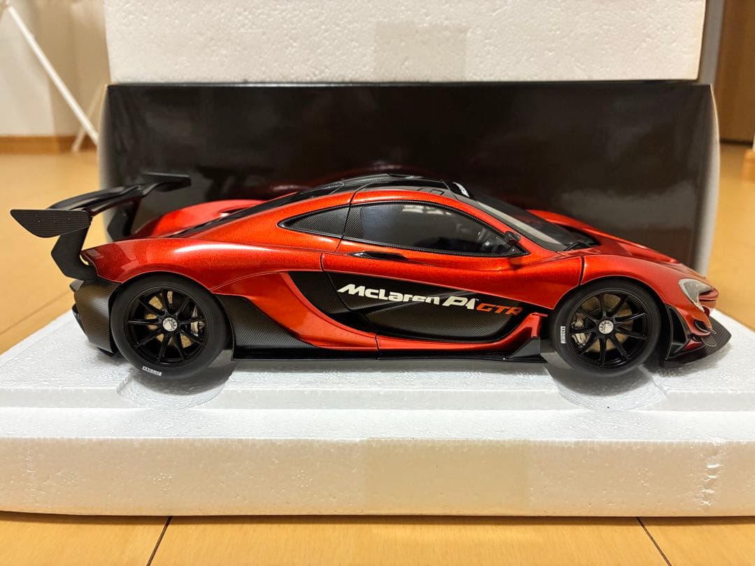 オートアート 1/18 マクラーレンP1GTR VOLCANO ORANGE