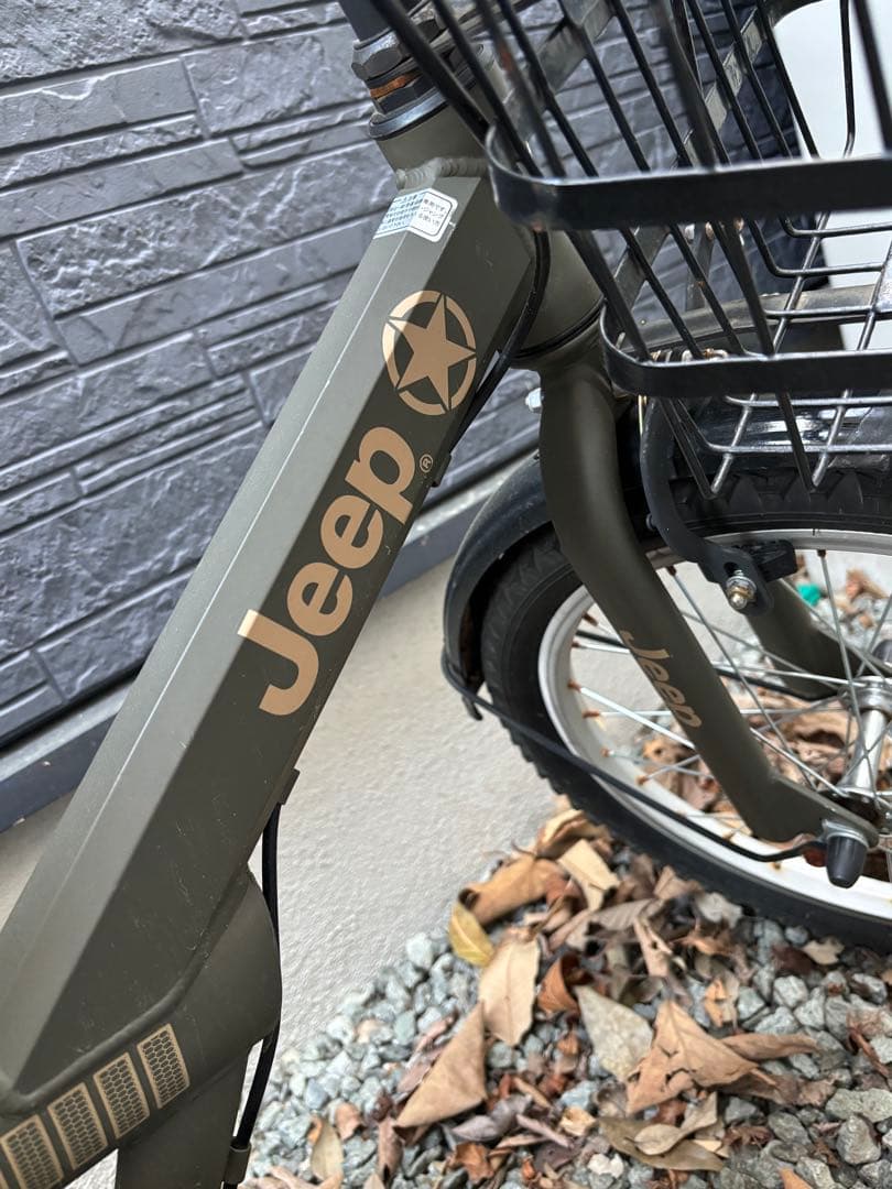補助輪付き　Jeep 子供用自転車 18インチ　色オリーブ　Used サビあり