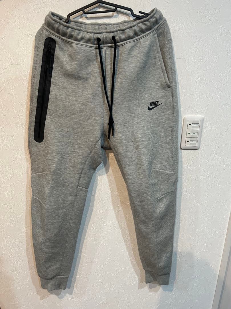 Nike グレー テックフリース　上下セット　M