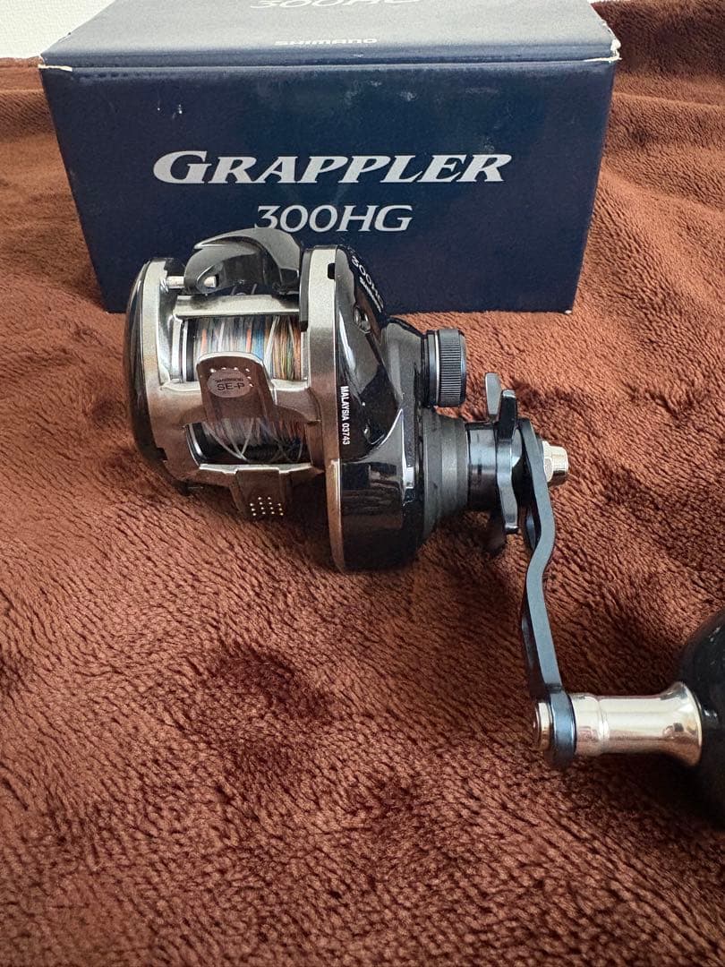 Grappler 300HG ベイトリール　右ハンドル