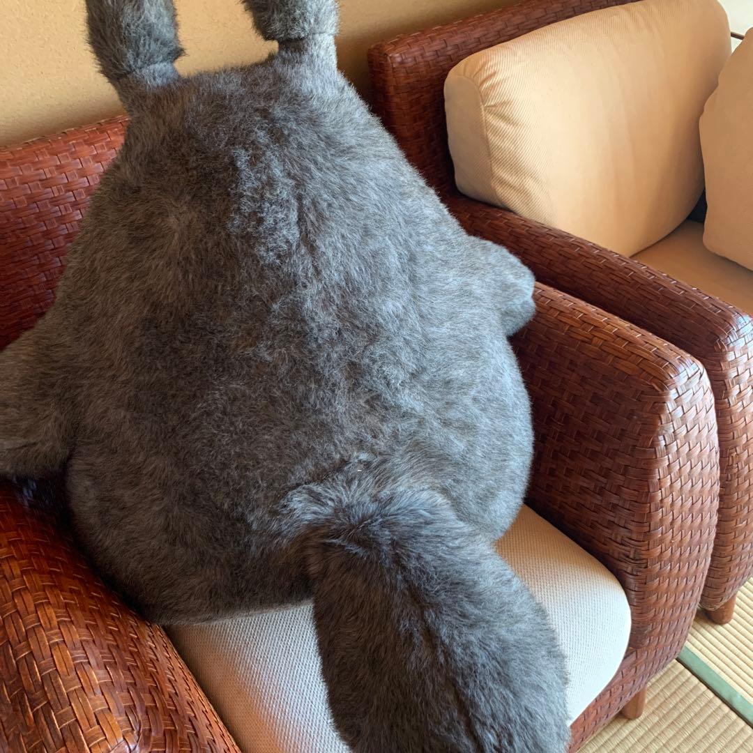 トトロ　特大ぬいぐるみ
