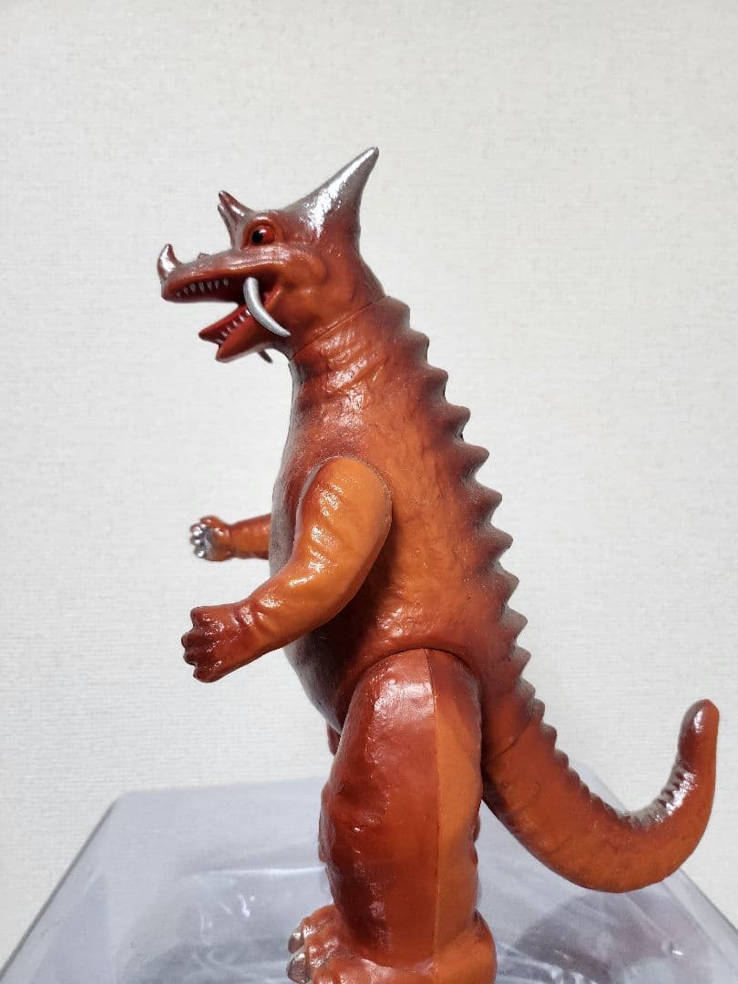 ノスタルジックヒーローズ　パゴス　ブルマァク　マルサン