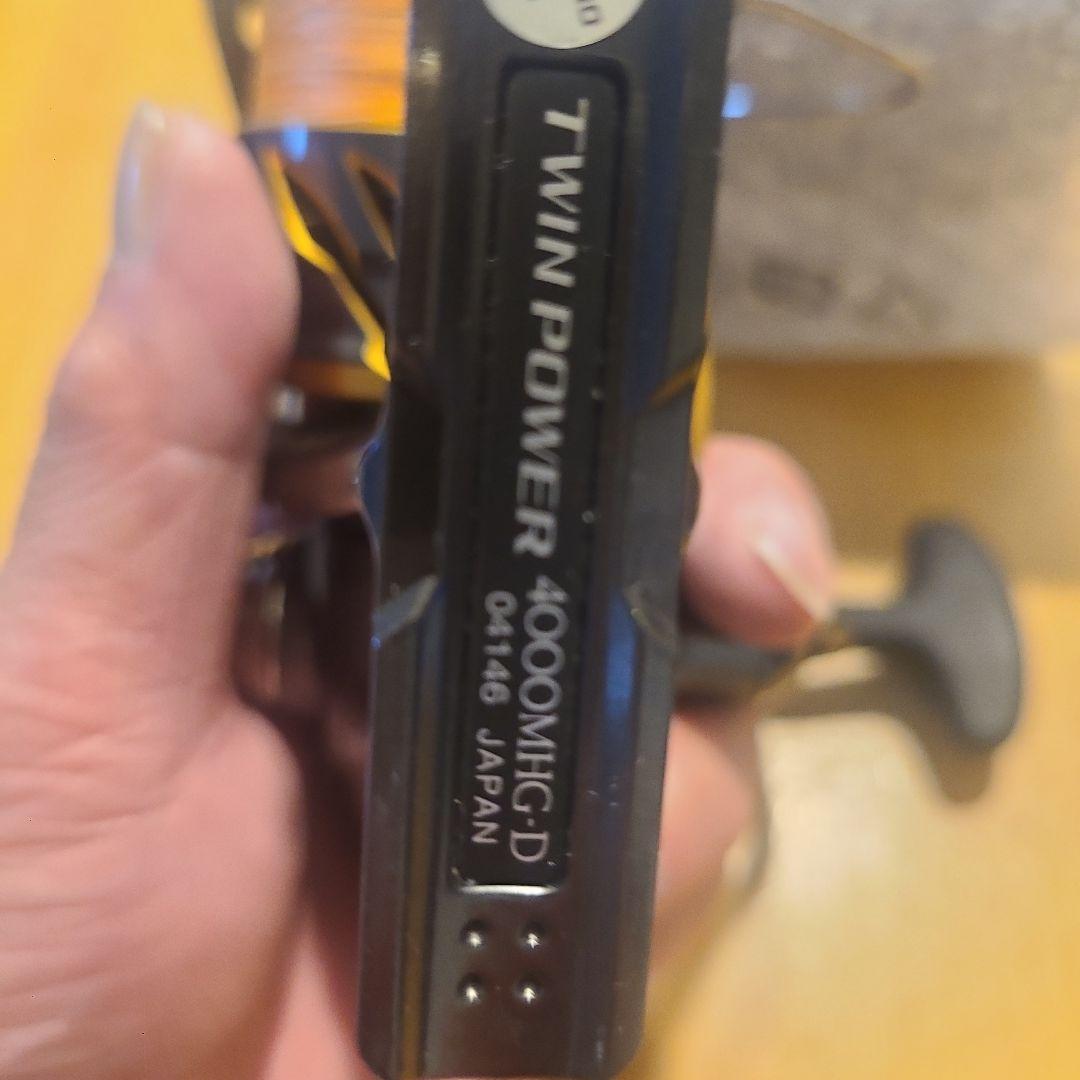 シマノ　TP 20ツインパワー　4000MHG　スピニングリール