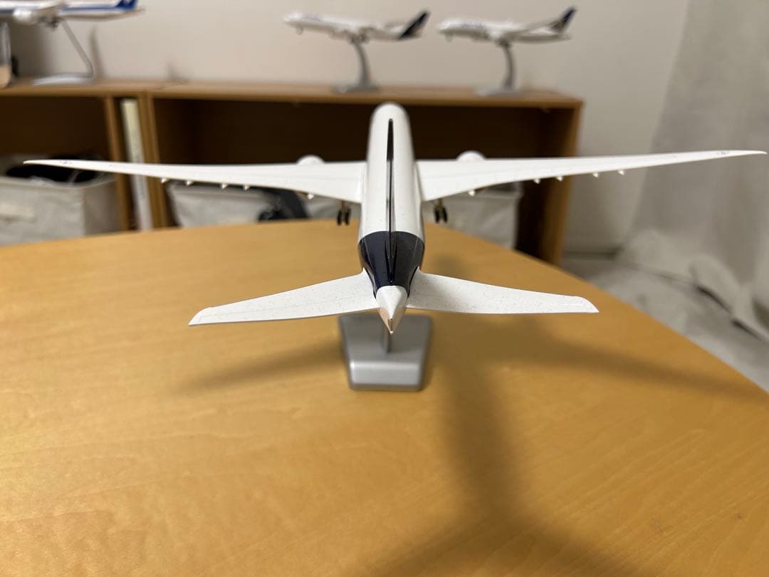 ルフトハンザドイツ航空BOEING777-9 1/200モデルプレーン 箱無し