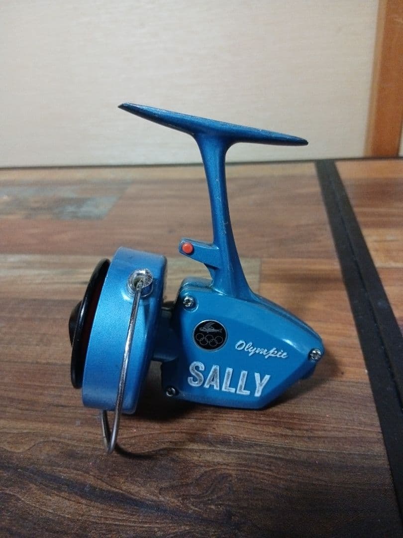 渓流用　Olympic SALLY オリムピックリール 青　完動品