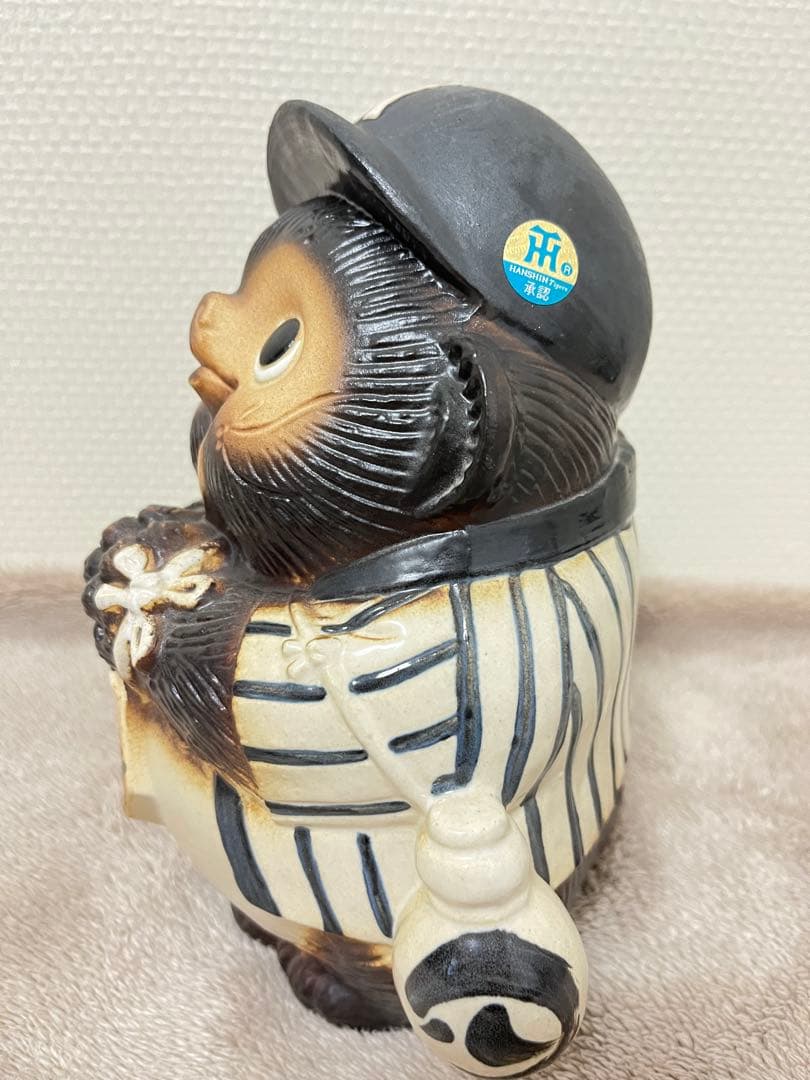 2005年優勝記念 信楽焼たぬき 阪神タイガース