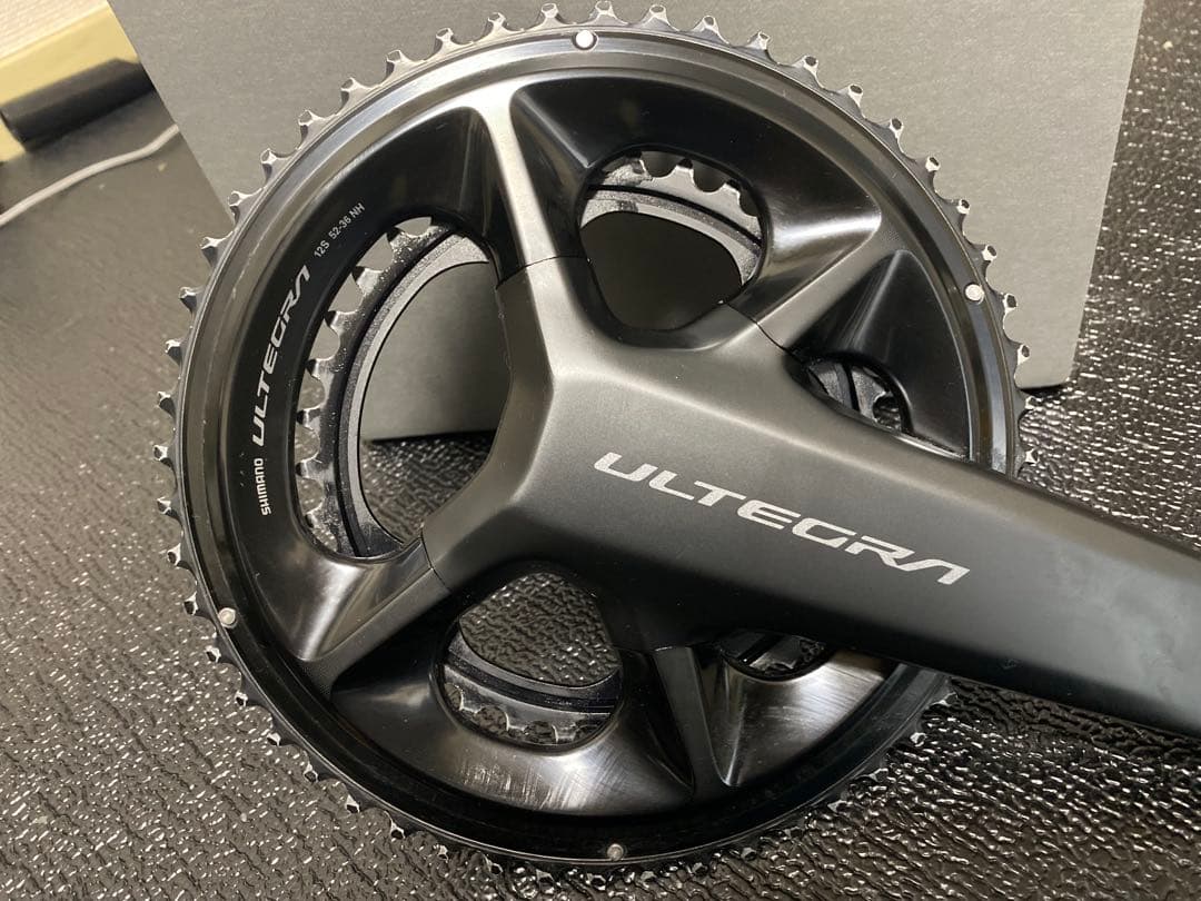 パーツ SHIMANO ULTEGRA FC-R8100 12s 52-36 172,5