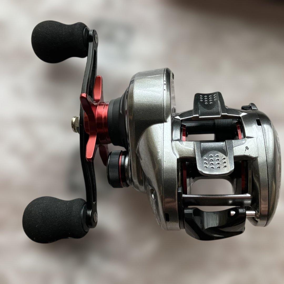 Shimano Scorpion MD 300XG ベイトリール