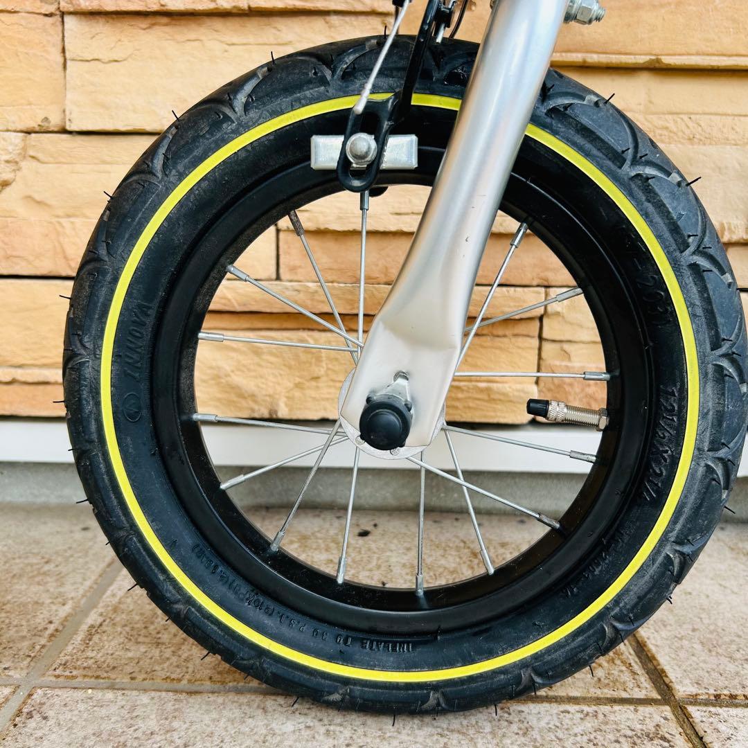 へんしんバイク 黄色　キックバイク ペダル自転車 Hensihn Bike