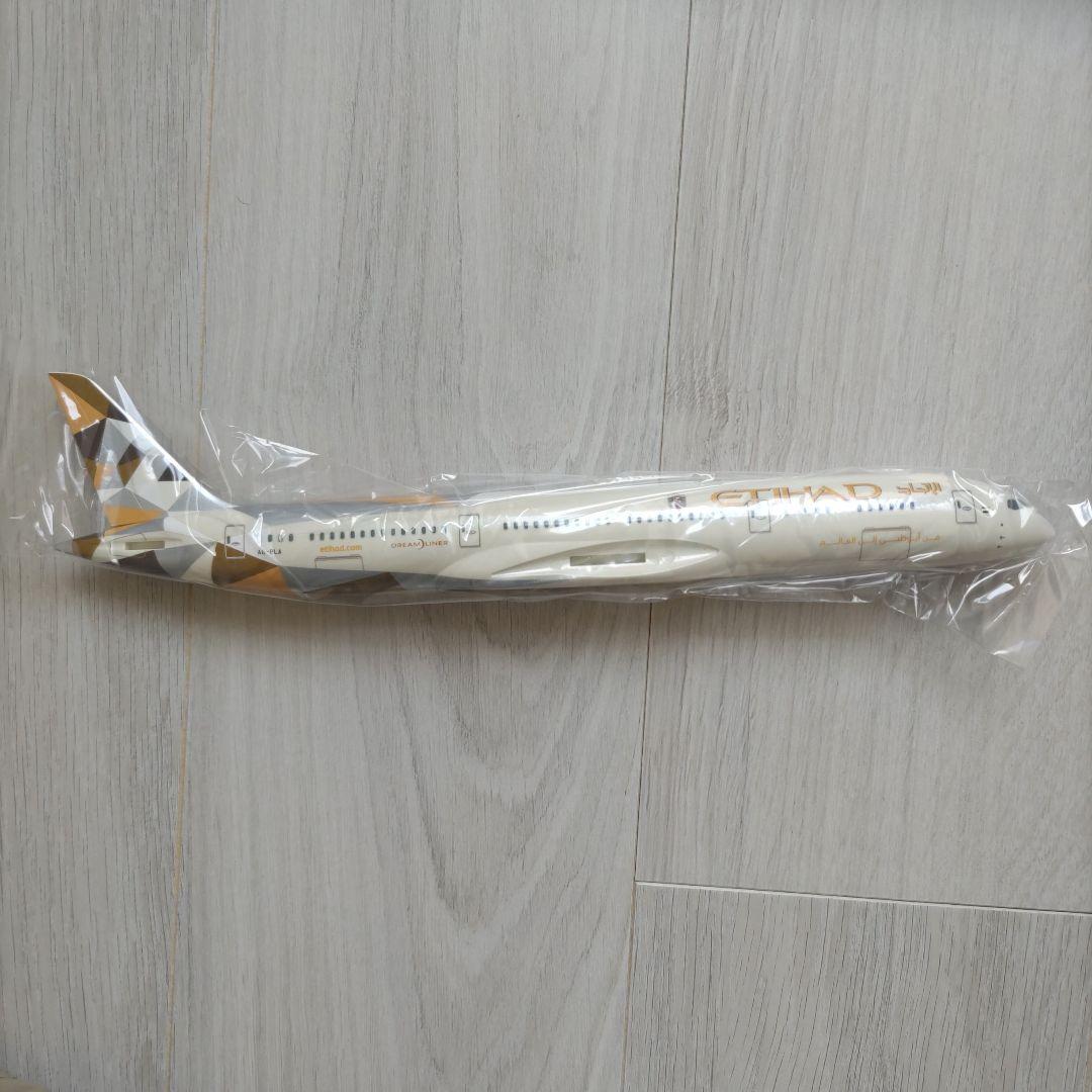 航空機・ヘリコプター Etihad Airways Boeing 787-9 1:200 Model